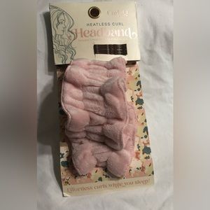 Curly-Q super soft Headbands  heartless curl and 8 Bobbie pins pink.